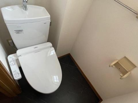 トイレ　シャワー付トイレ