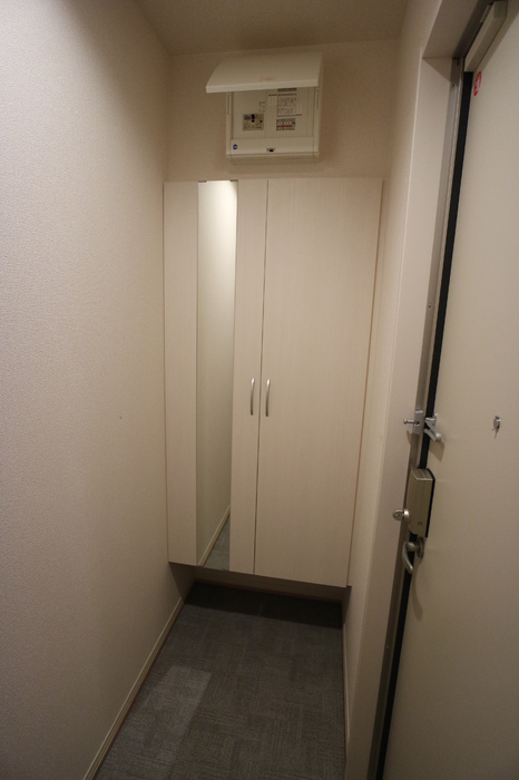 玄関　同物件、別号室の参考写真です。