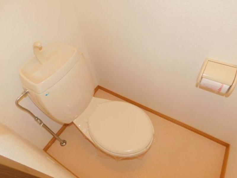 トイレ　図面と現状に相違がある場合には現状を優先