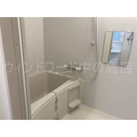 バス・シャワールーム　詳細は、ウィンドワード中の島店までご相談下さい。