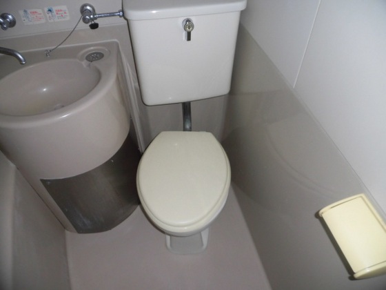 トイレ　※別の部屋の写真です