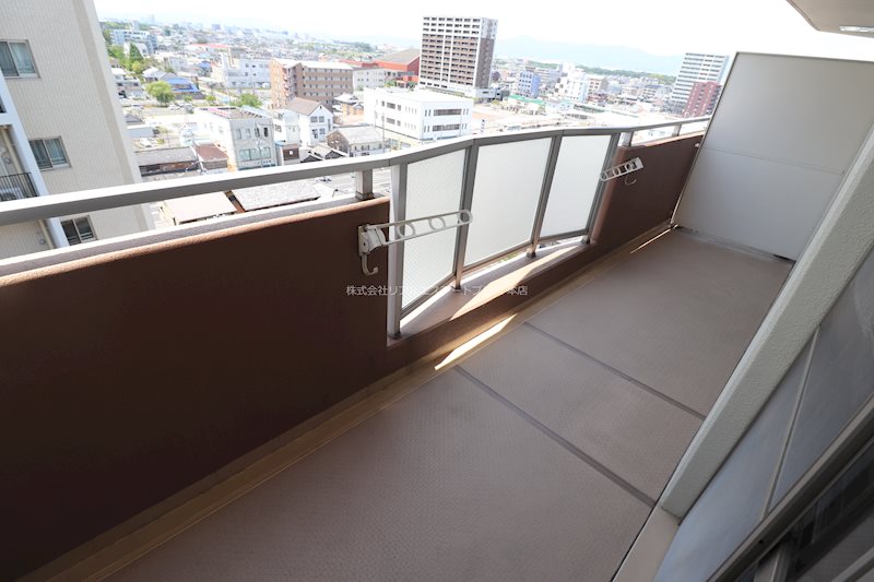 バルコニー　他の部屋の室内写真となります。