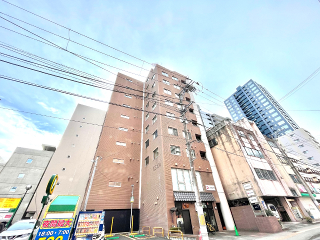 建物外観　きれいな外観のマンション。