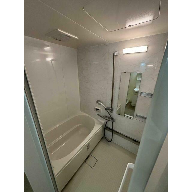 バス・シャワールーム　バス・トイレ別