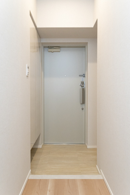 玄関　※写真は同タイプ住戸です。