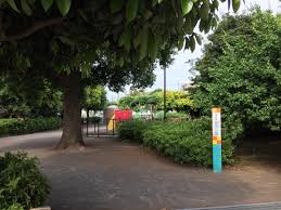 公園　廻沢小緑地（公園）まで202m
