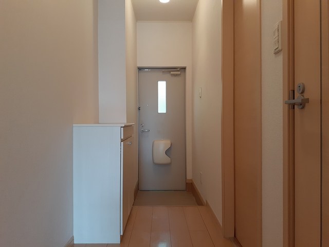 玄関　シューズボックス付き