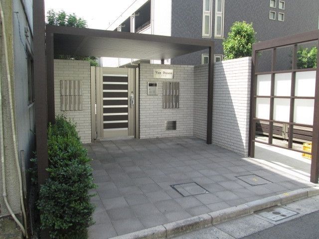 エントランス　★エントランス★