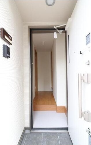 玄関　プログレス田端　荒川区東尾久5