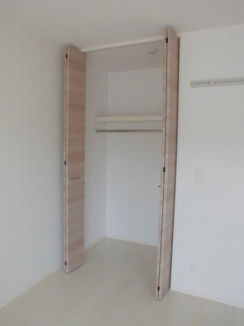 収納　クローゼット