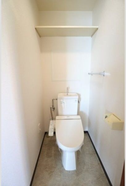 トイレ　シンプルで使いやすいトイレです
