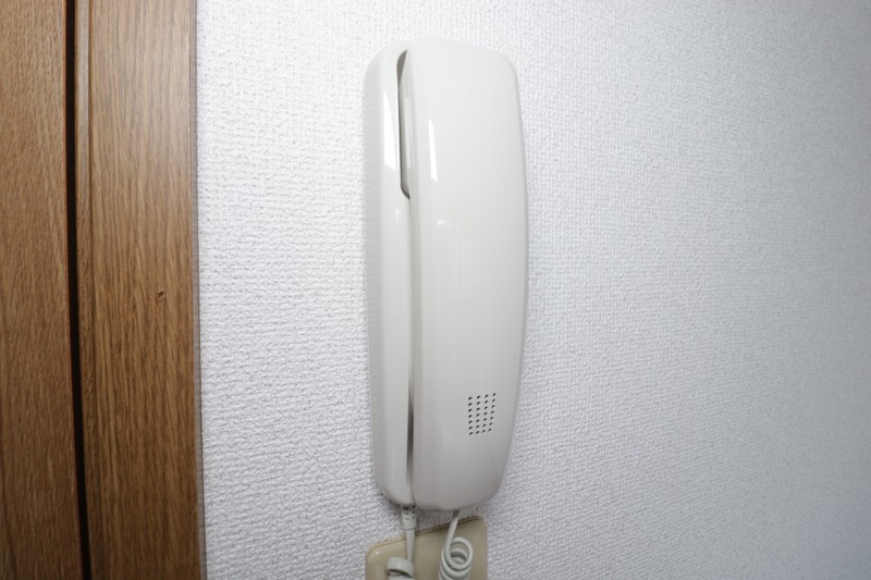 庭　インターホン