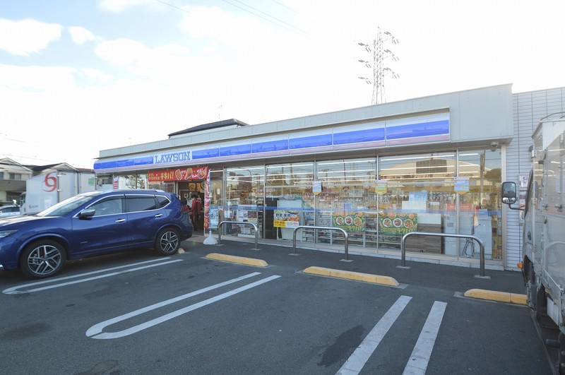 コンビニ　ローソン相模原東淵野辺一丁目店　徒歩9分（コンビニ）まで736m