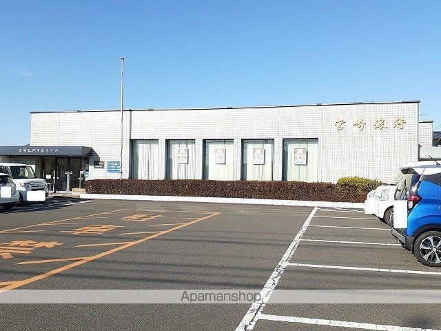 銀行　宮崎銀行　川東支店（銀行）まで1100m