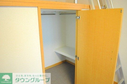 その他部屋・スペース　ハイベッド内部にもお荷物収納いただけます！