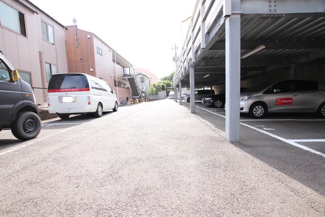 駐車場　敷地内駐車場※要空き確認