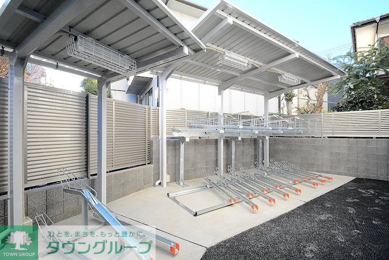 駐車場　駐輪場