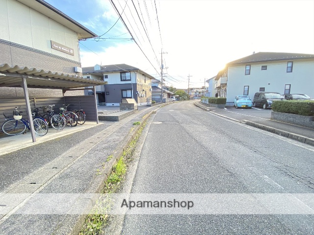 その他　前面道路（その他）まで0m
