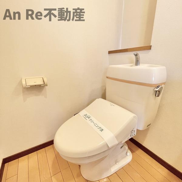トイレ　別部屋イメージ写真