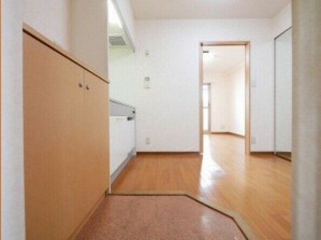 玄関　整頓しやすいシューズボックスです。