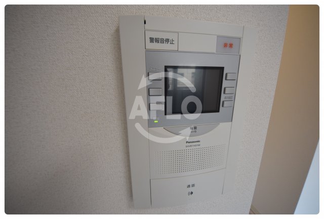 セキュリティ　ララプレイス玉造パルク　TVモニター付きインターホン