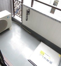 バルコニー