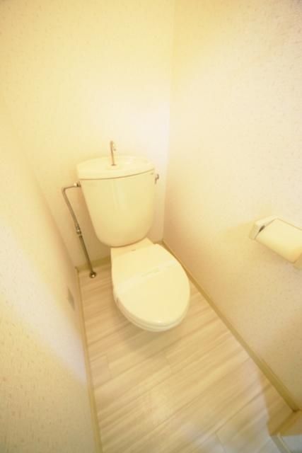 トイレ　★お部屋探しは株式会社タウンハウジング東京まで★