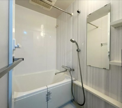 バス・シャワールーム　※別部屋の参考写真です。