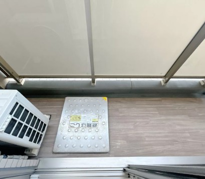 バルコニー　※別部屋の参考写真です。