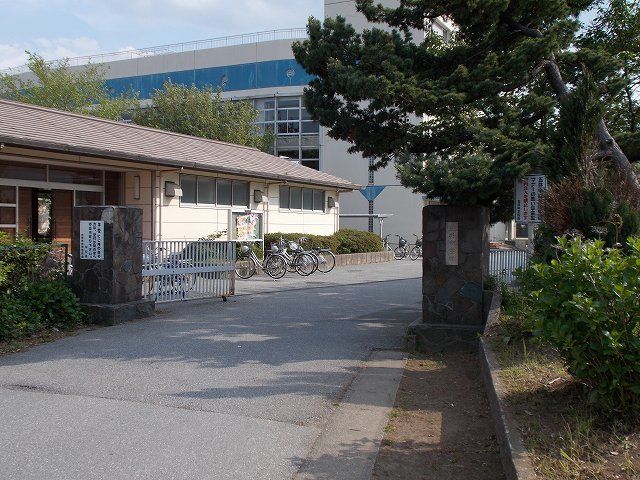 中学校　市原市立五井中学校（中学校）まで350m