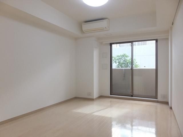 その他部屋・スペース　洋室9.7帖フローリングのお部屋です