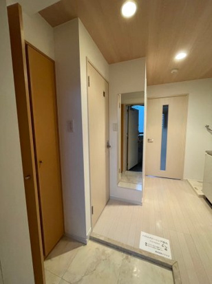 玄関　※別室参考写真