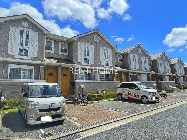 建物外観　エルプリモ