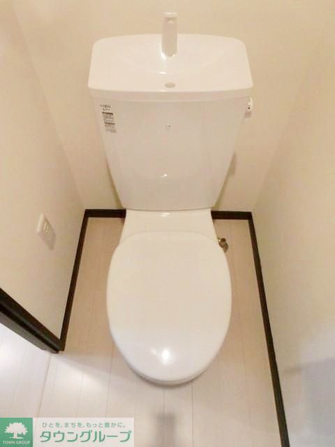 トイレ　綺麗なトイレですね。