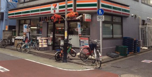 コンビニ　セブンイレブン練馬上石神井西店（コンビニ）まで633m
