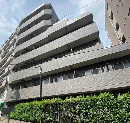 建物外観　★鉄筋コンクリート造、外壁タイル張り★