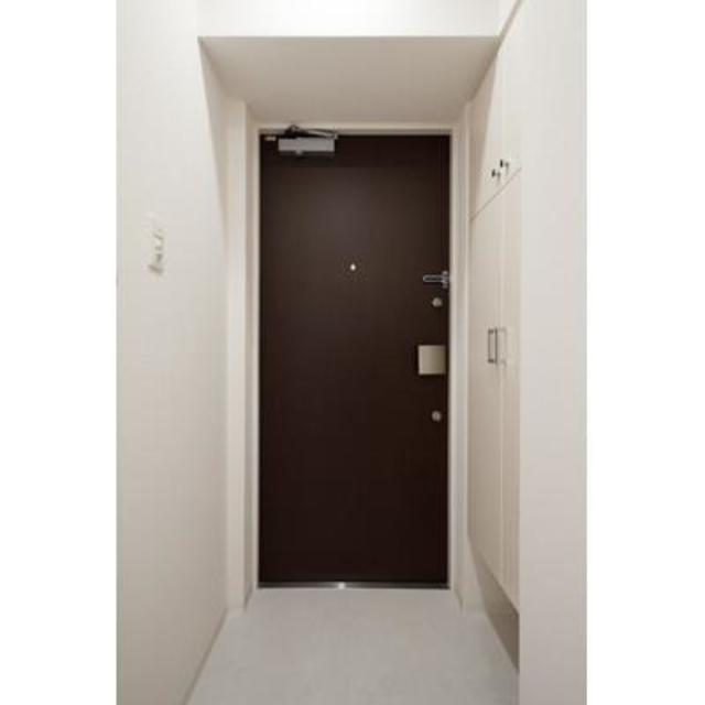 玄関　※写真は同タイプ住戸です。