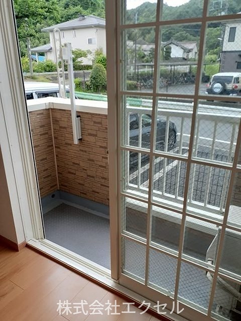 バルコニー　南向きで日当たり良好です。