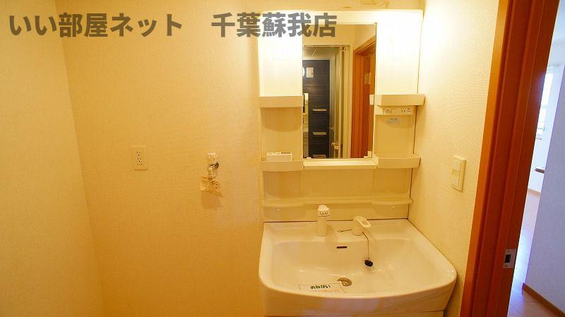洗面設備　広い洗面スペース