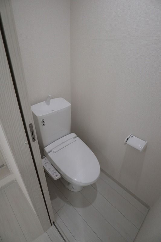 トイレ　別部屋参照写真