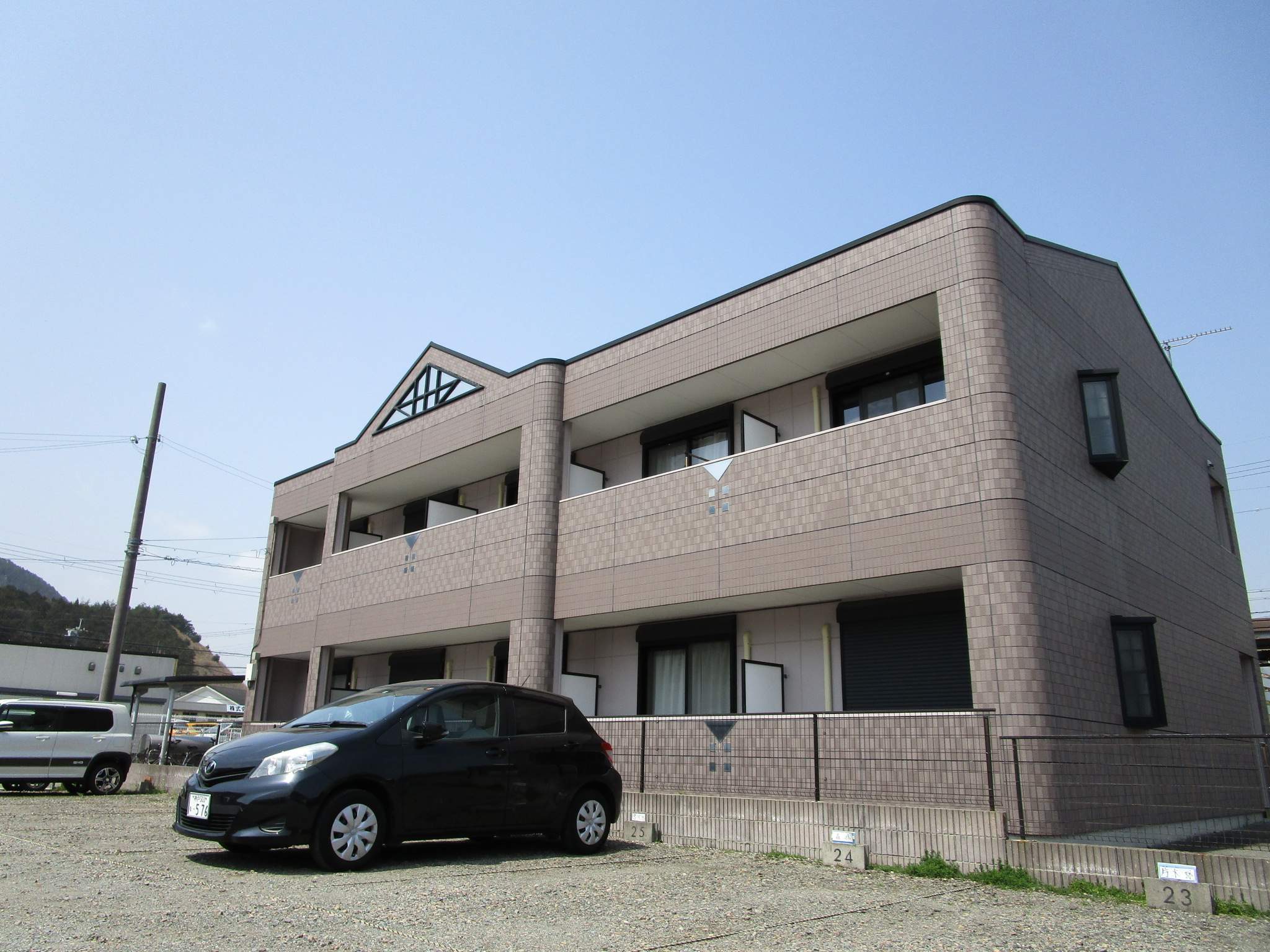 駐車場　バス