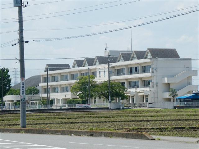 小学校　玉村町立南小学校（小学校）まで759m