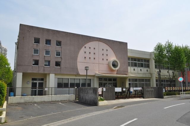 幼稚園・保育園　ゆりのき台保育園（幼稚園・保育園）まで790m