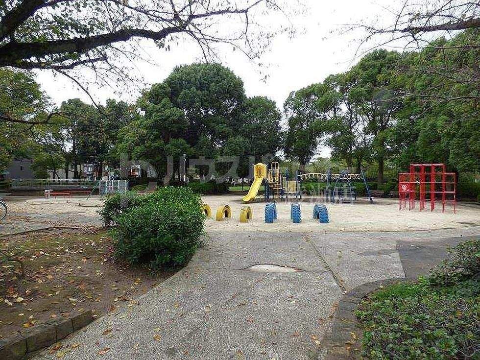 公園　花畑公園（公園）まで350m