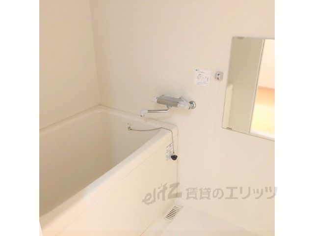 バス・シャワールーム　風呂
