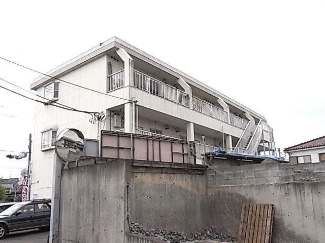建物外観　★生活便利な立地★