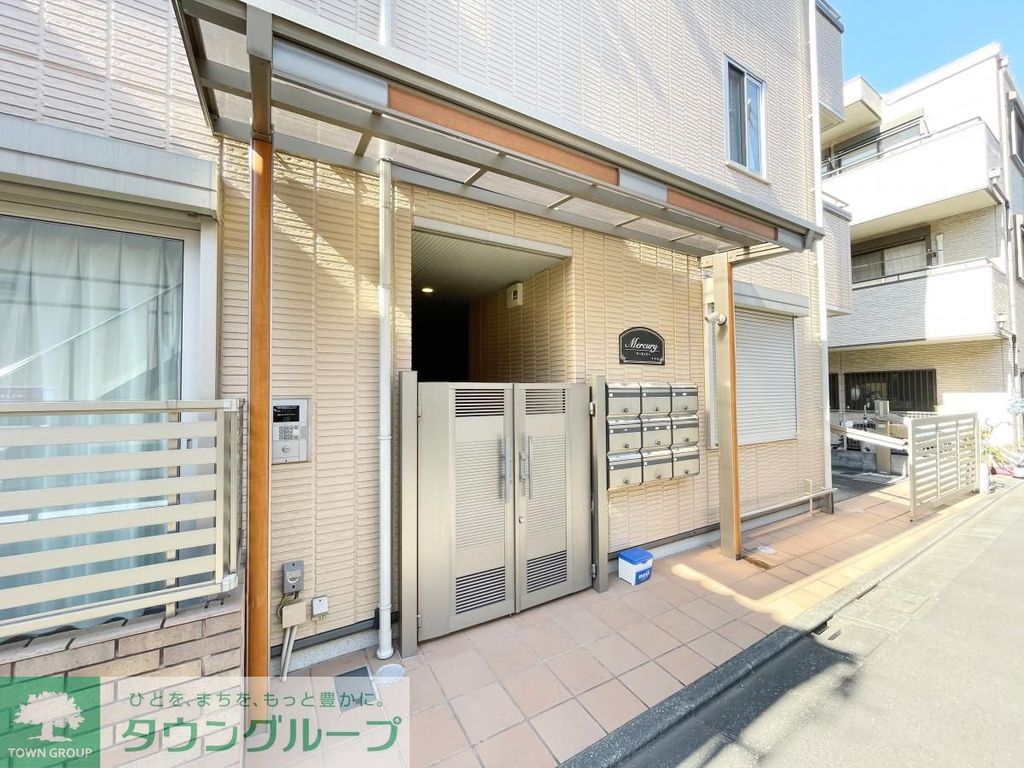エントランス　★オートロック付き★