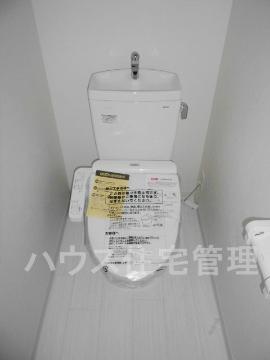 トイレ　シャワー付トイレ