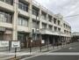 小学校　鷹合小学校（小学校）まで328m