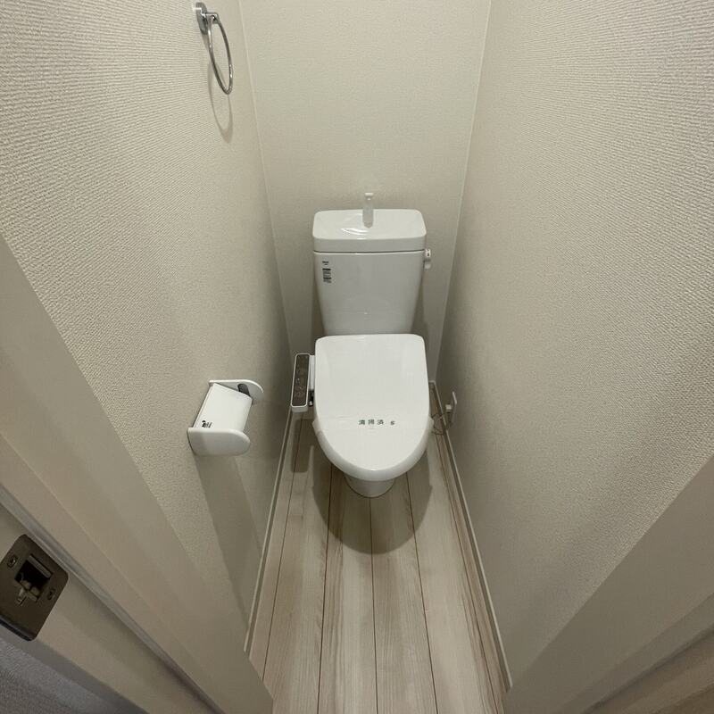 トイレ　別部屋参考写真